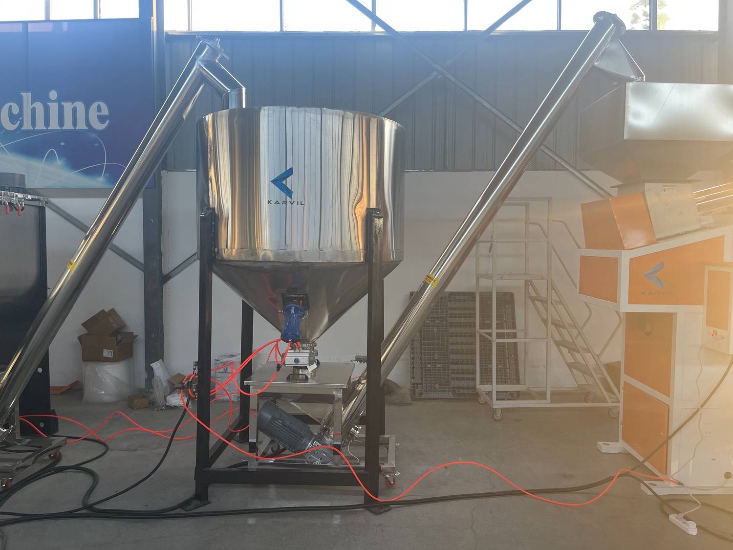 Fertilizer Powder Mixing & Packaging Line (6) Ligne de mélange et de conditionnement de poudre d'engrais (6)