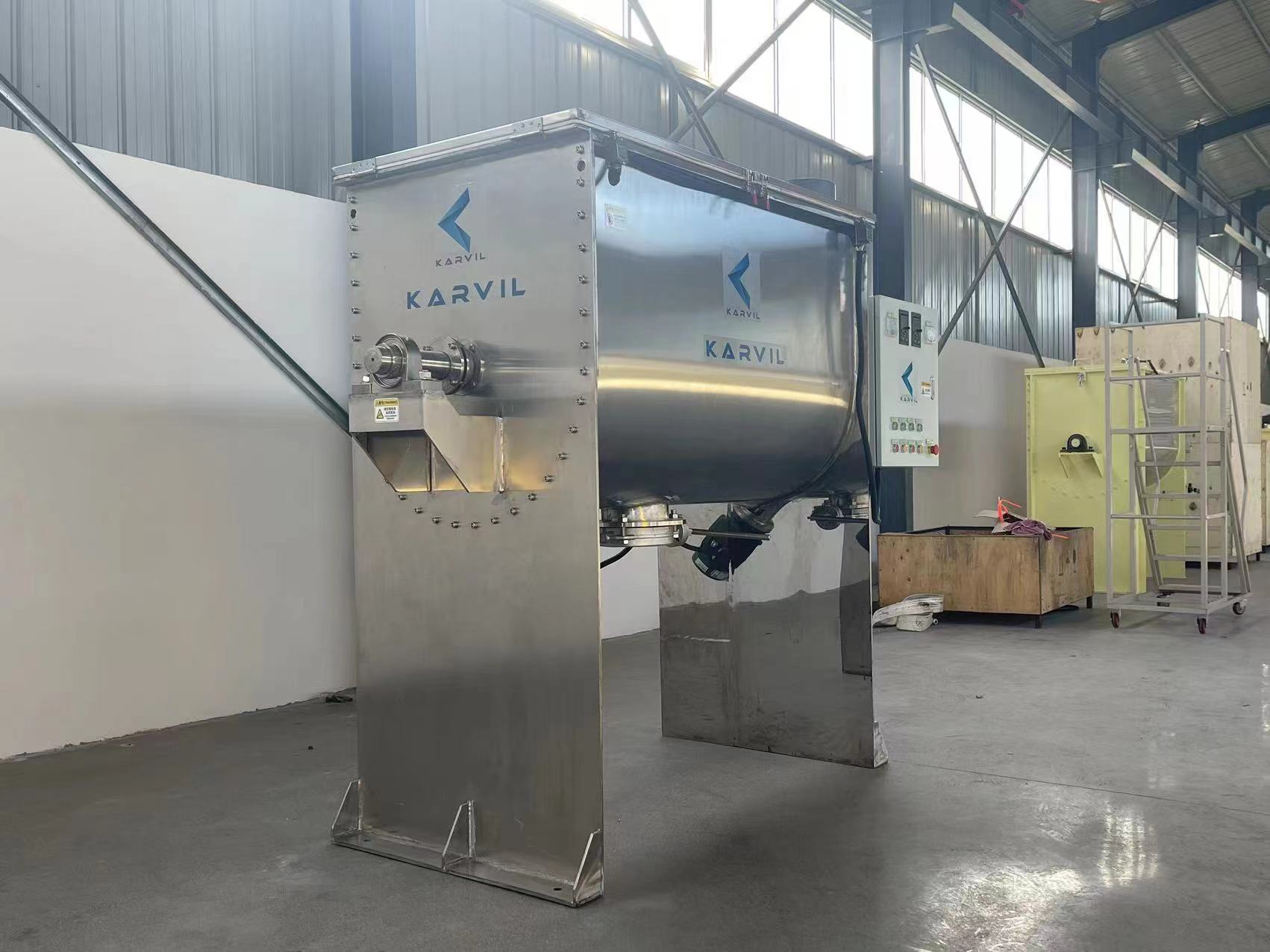 Un mélangeur à ruban de 1 000 L a été exporté au Canada