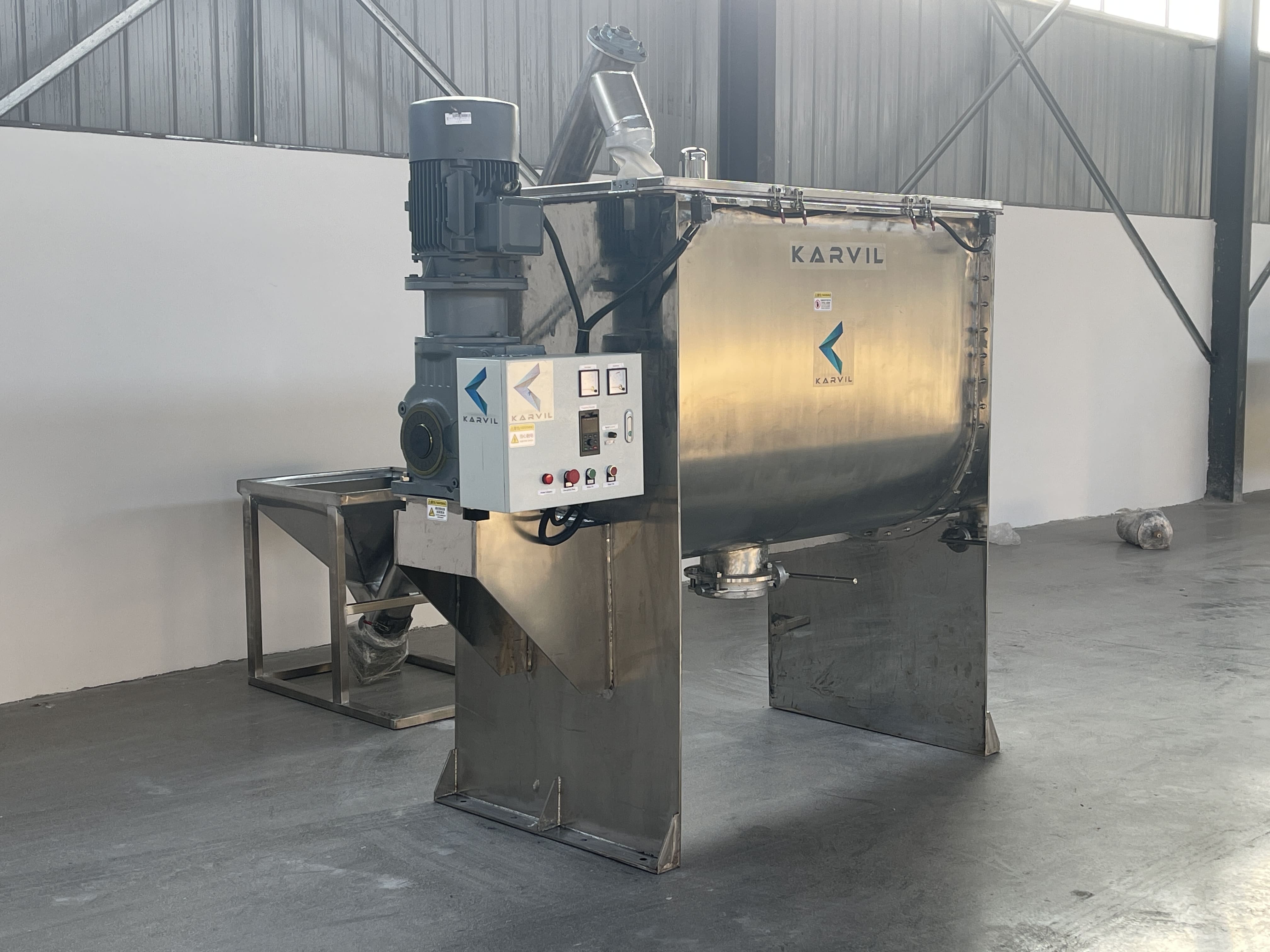 Le mélangeur à ruban Karvil® a été exporté aux États-Unis