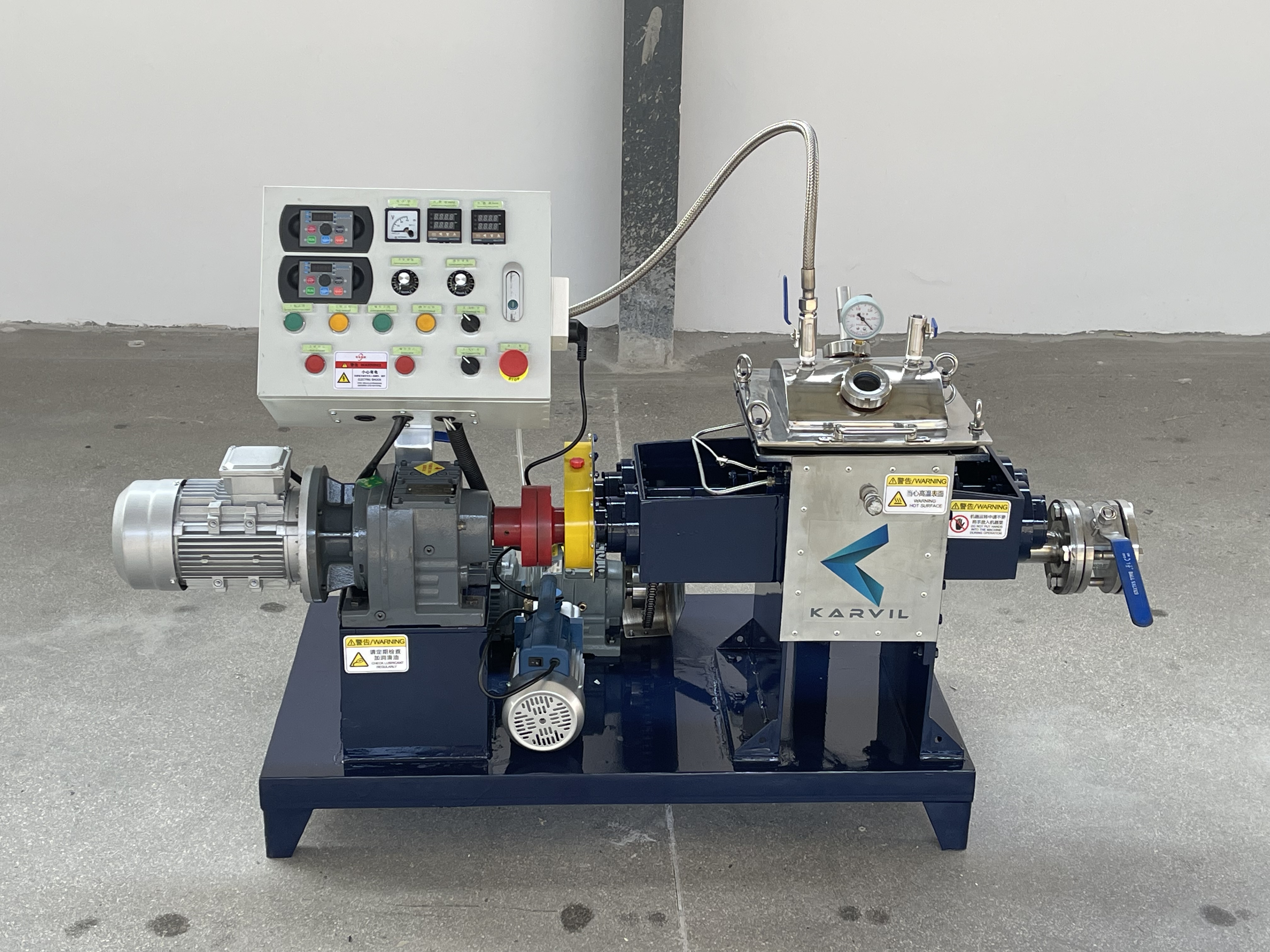 Karvil Machinery expédie un pétrin de 2 L en Autriche !