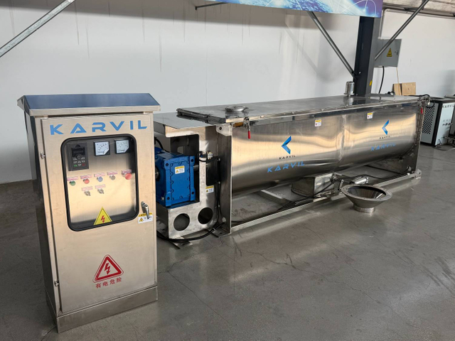 Ligne de mélange et d'emballage de poudre